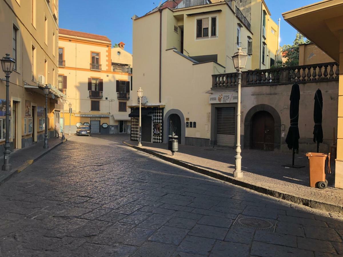 Appartamento Casa Sofia Sorrento Esterno foto