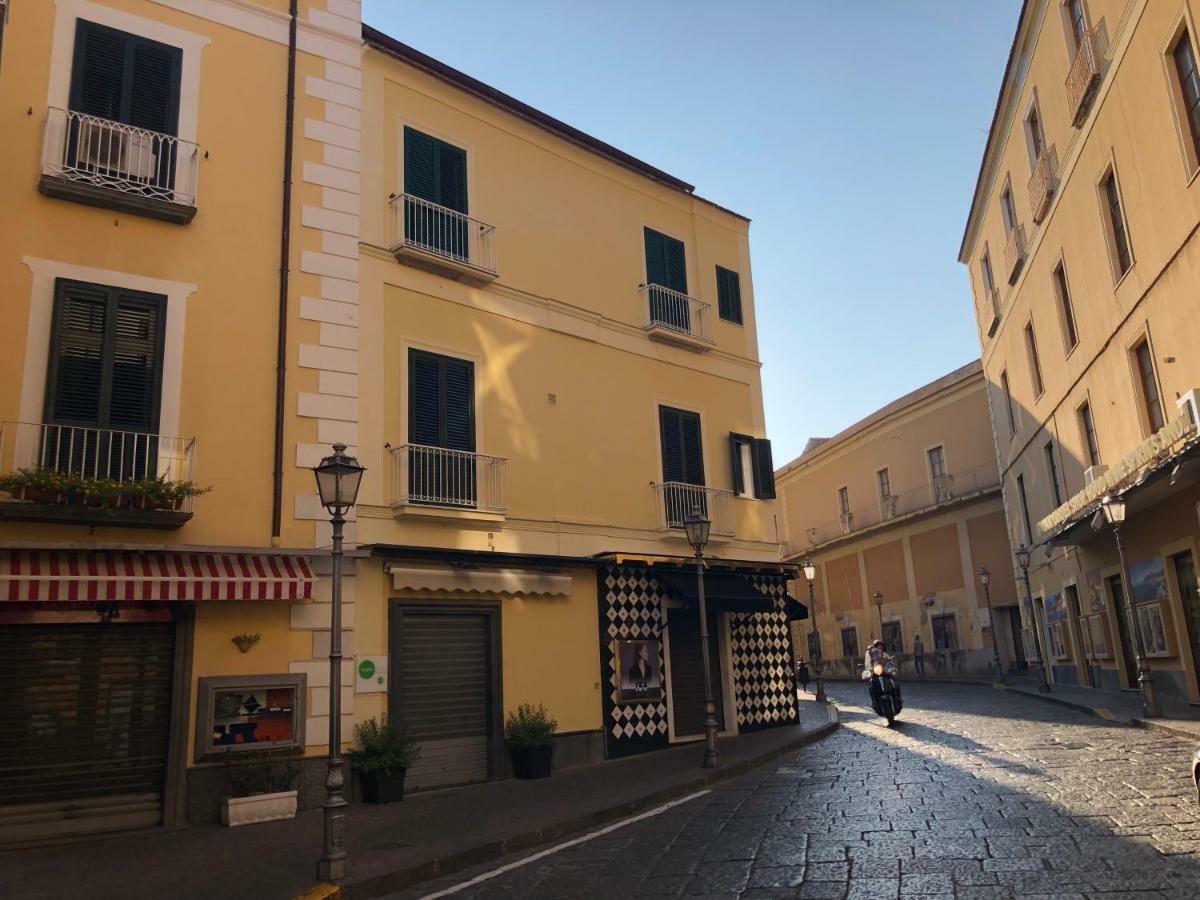 Appartamento Casa Sofia Sorrento Esterno foto
